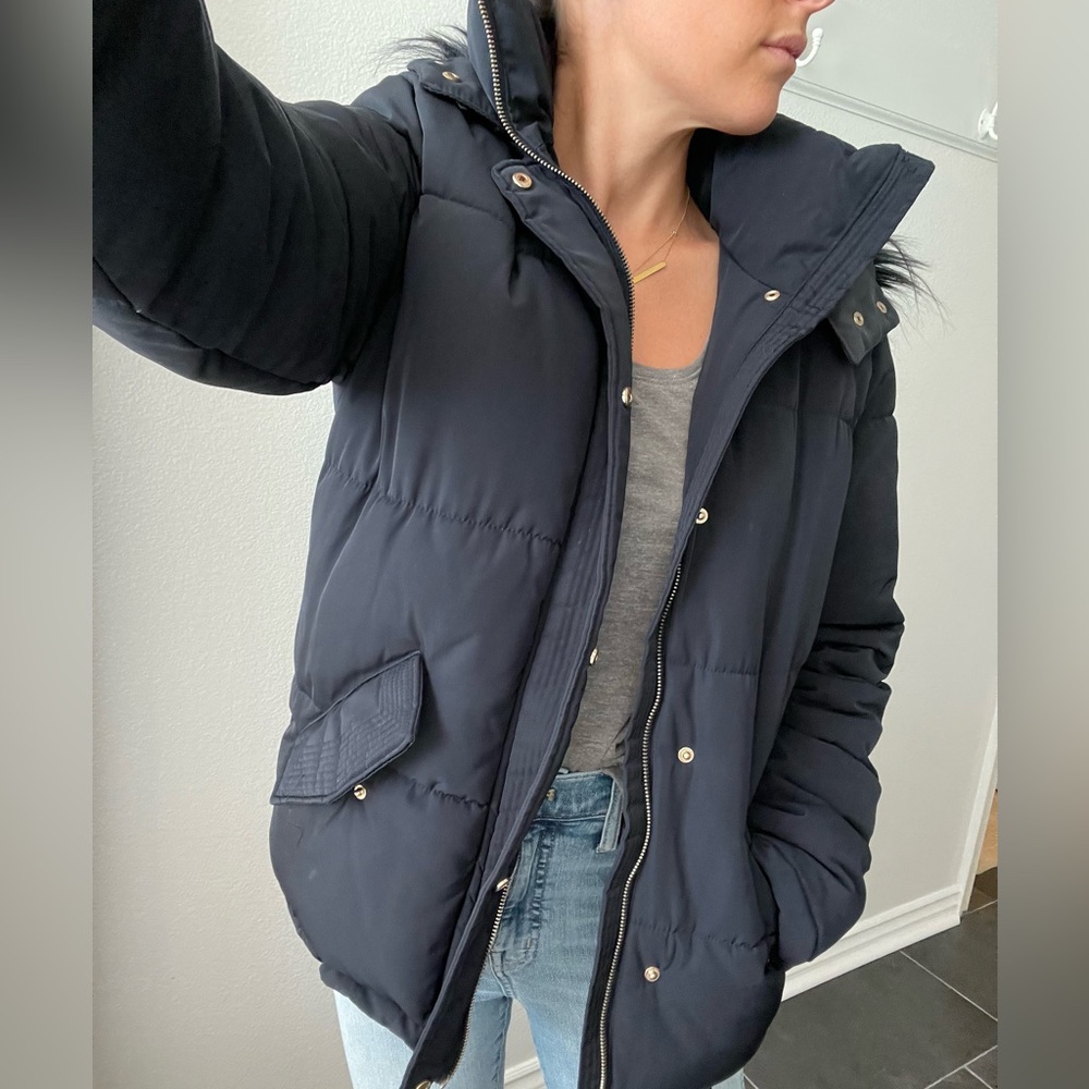 Navy H&M puffer/ snow jacket